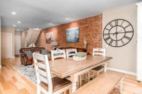 Heart of Downtown Newburyport Urban Loft Living
